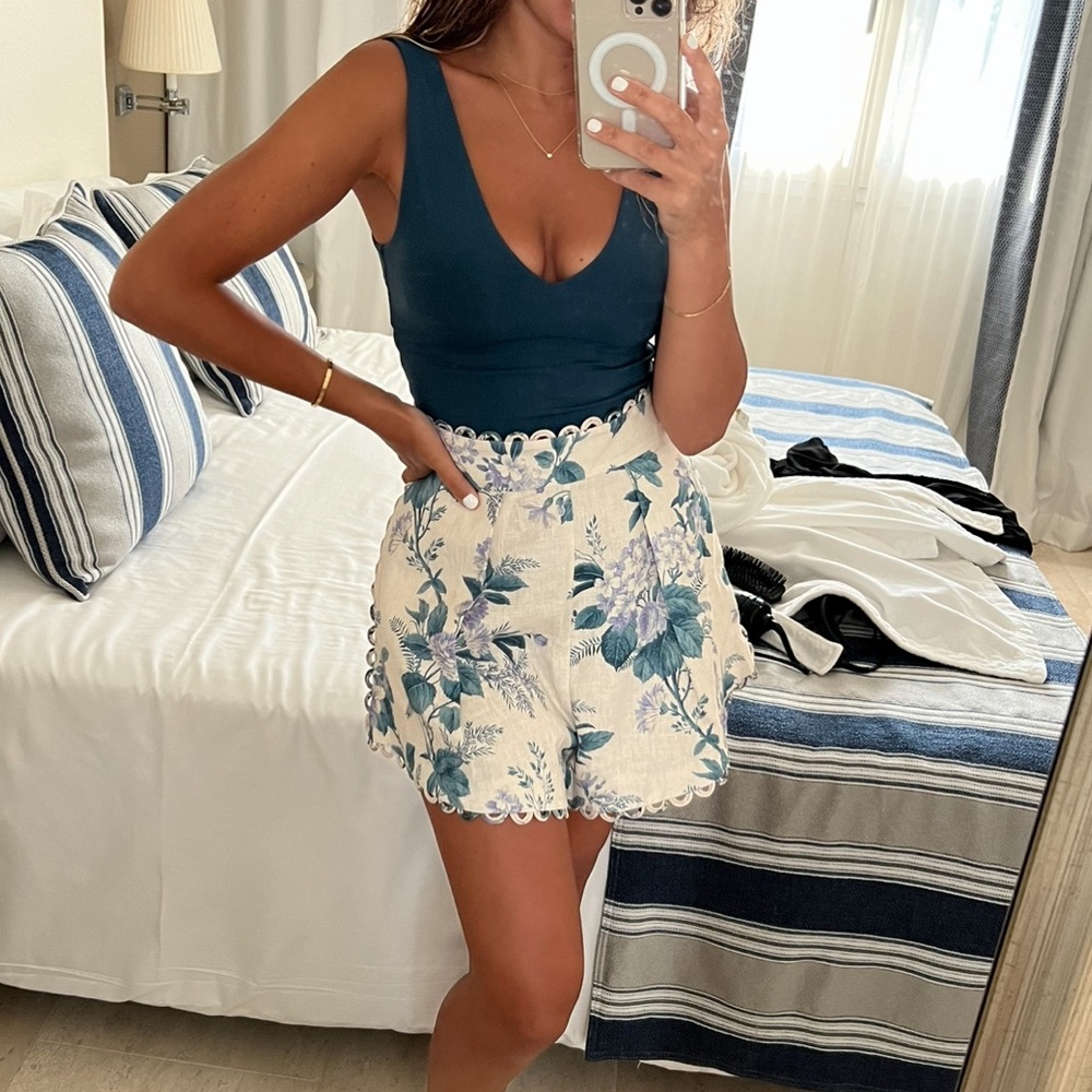 Zimmermann shorts size 1 blue & green floral